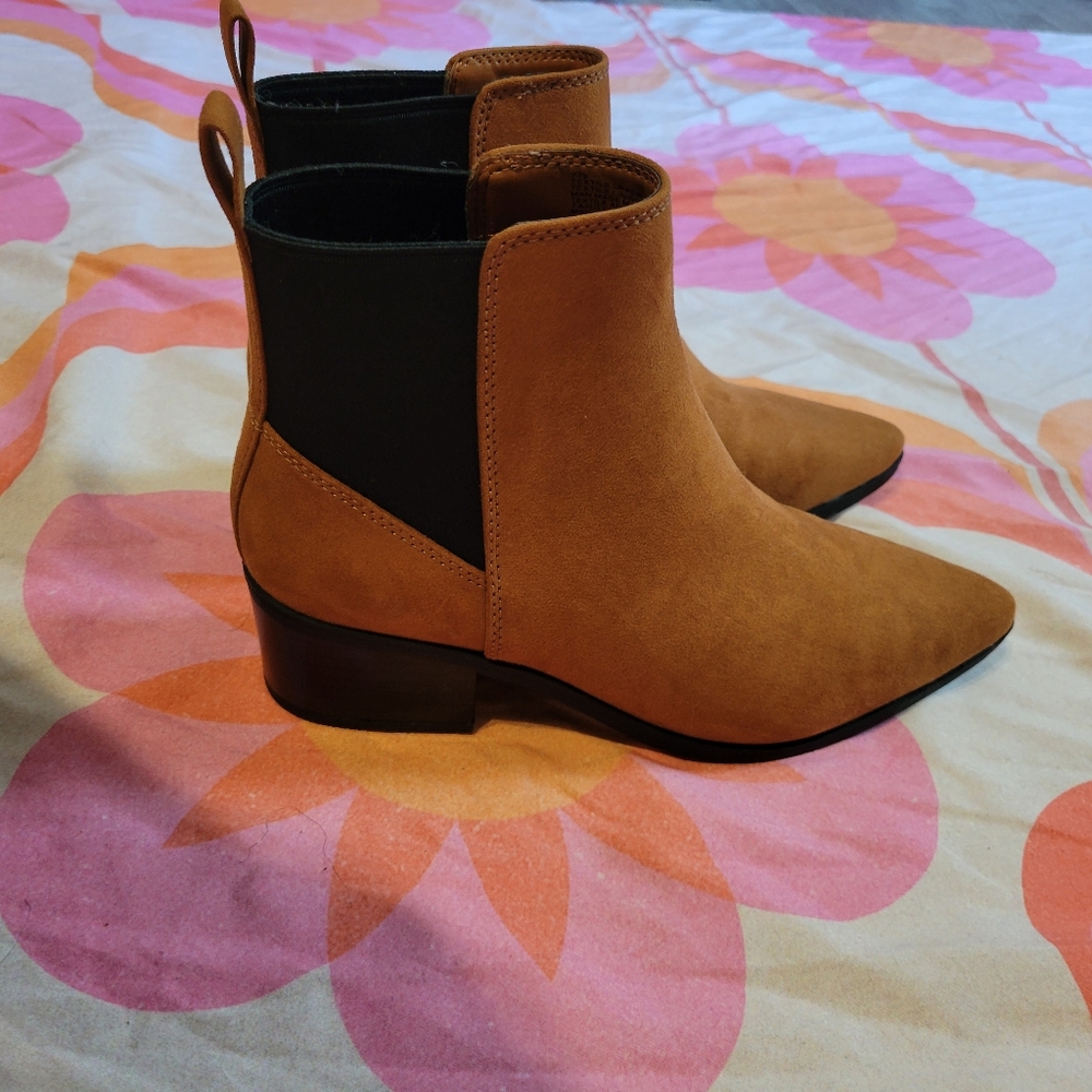 Brown Ankle Boots - Picture 4 of 5